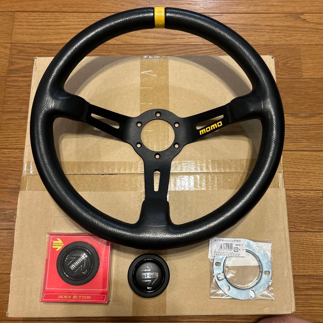 正規品 MOMO MOD08.モデル08 ブラックレザー 35パイ