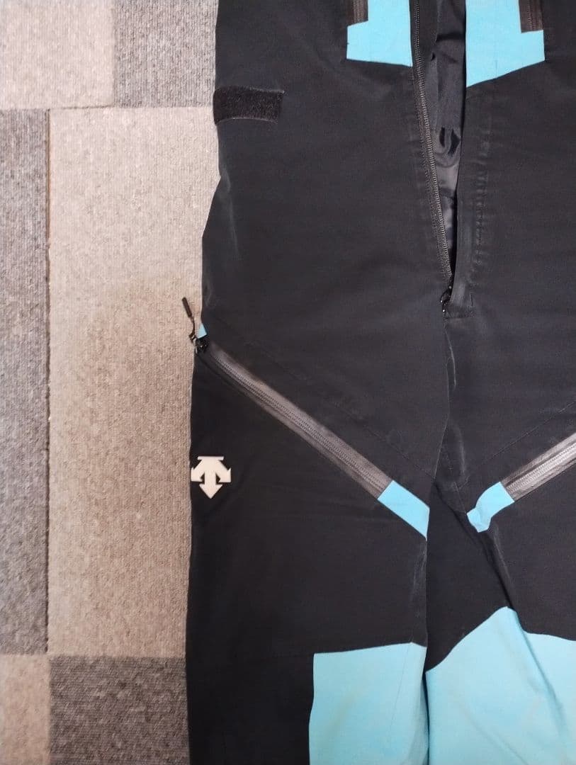 DESCENTE スキーウェア 上下セット