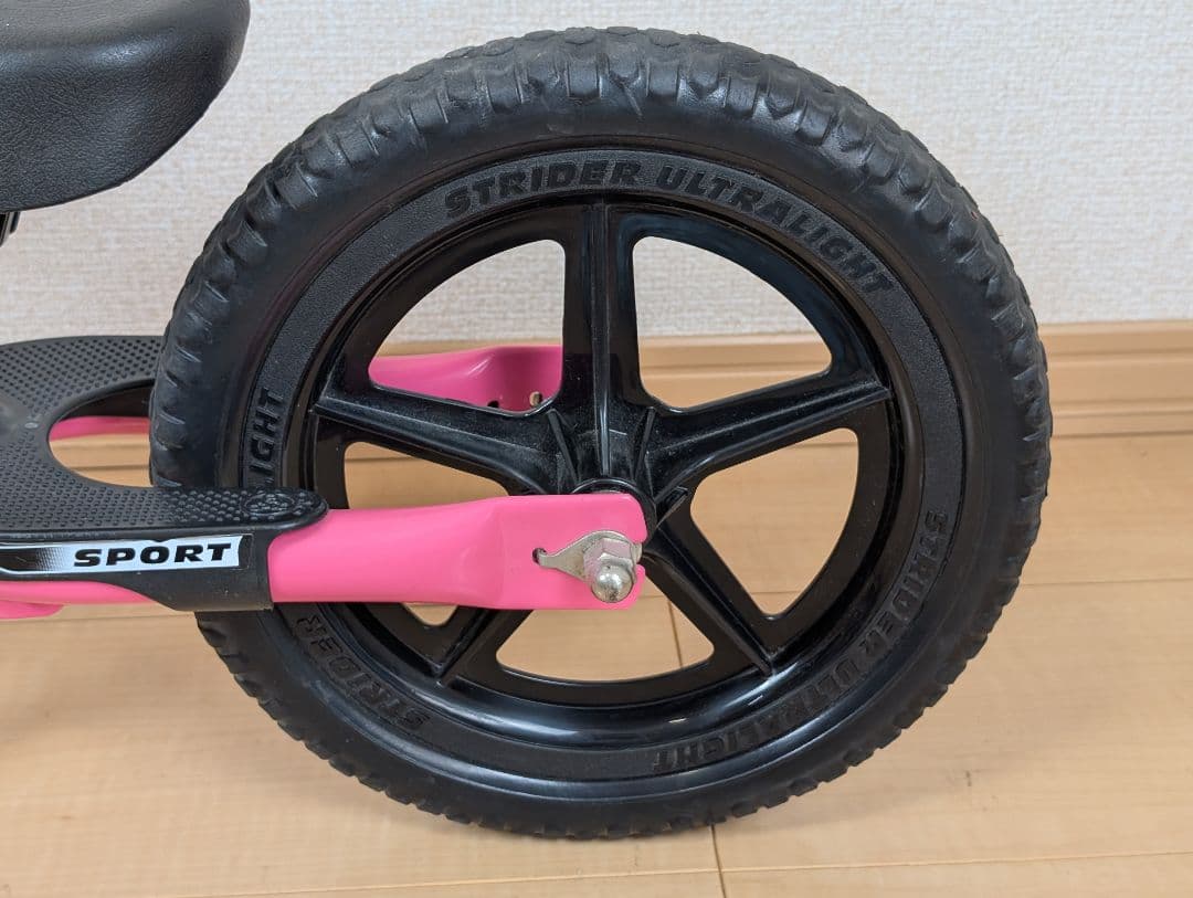 【美品】STRIDER 12 ストライダー バランスバイク 12インチ ピンク
