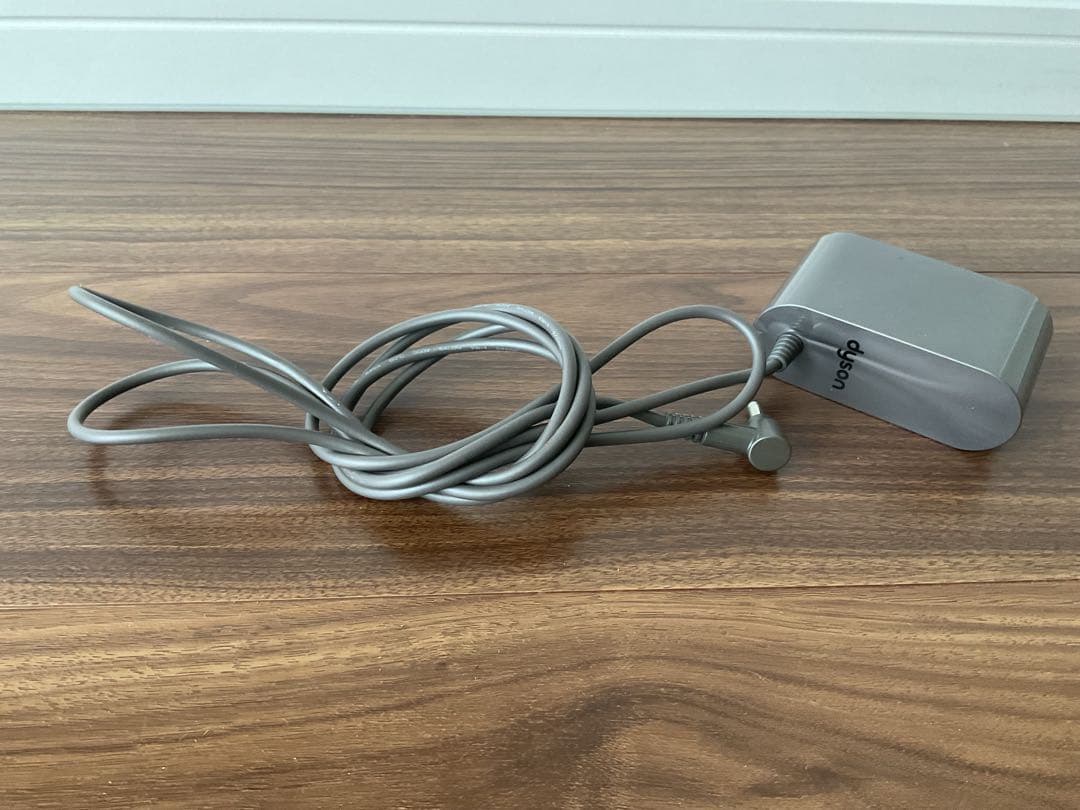 【動作品】Dyson Cyclone V10 Fluffy 分解清掃済