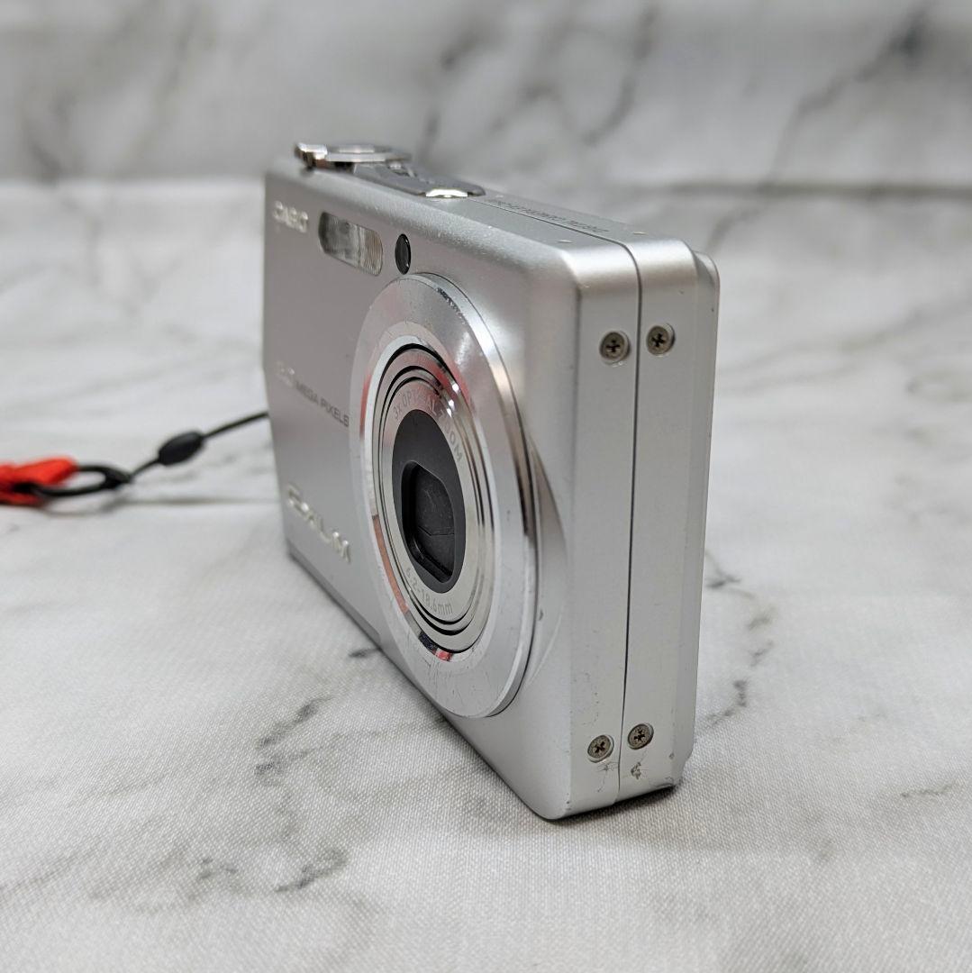 CASIO EXILIM EX-Z600 デジカメ コンデジ オールドデジカメ