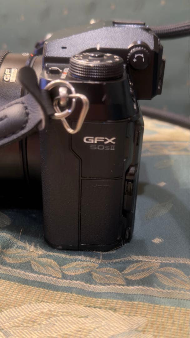 Fujifilm GFX 50sⅡ ミラーレス一眼カメラ　ボディのみ