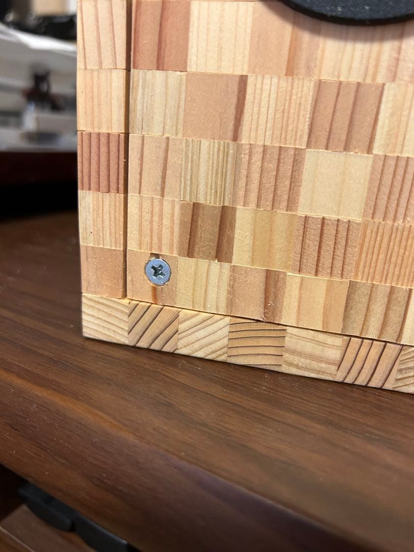 自作スピーカー 杉と桧の寄木細工