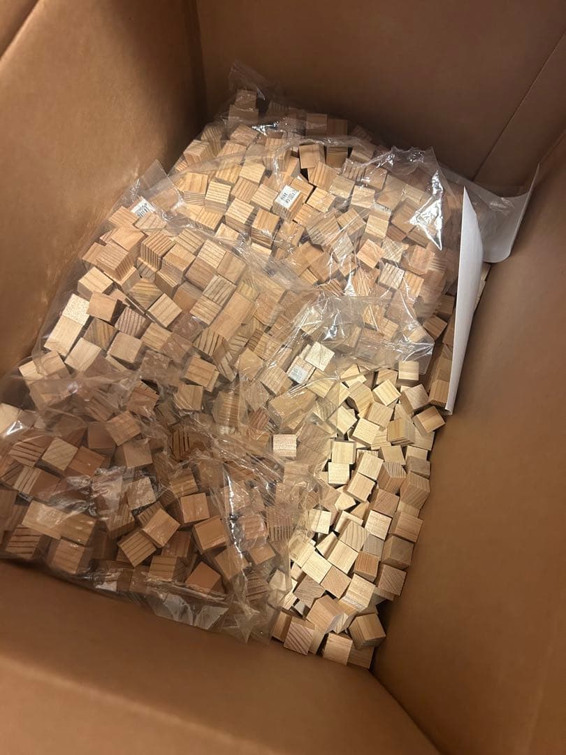 自作スピーカー 杉と桧の寄木細工