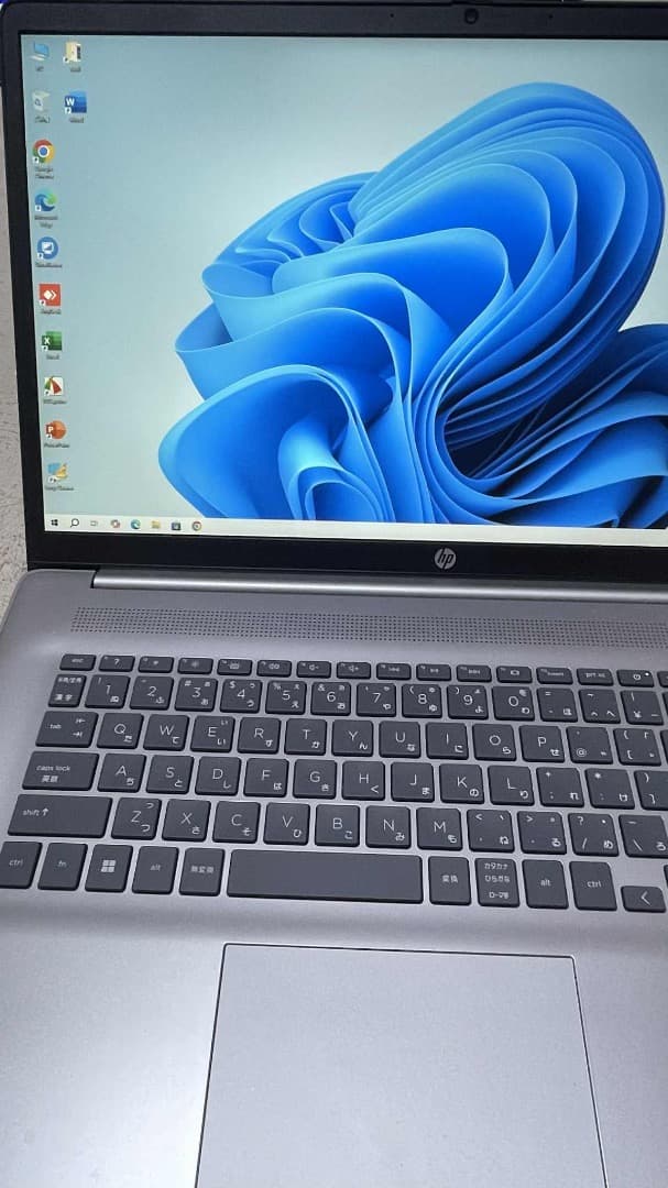 HP Laptop 17ノートパソコン. Core (TM) 7-150u.