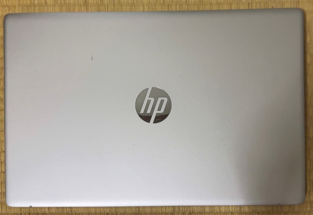 HP Laptop 17ノートパソコン. Core (TM) 7-150u.