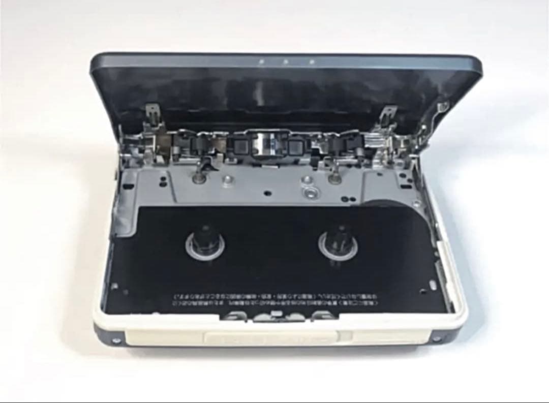 カセットウォークマン　SONY WM-EX631 「整備済み、完動超美品」