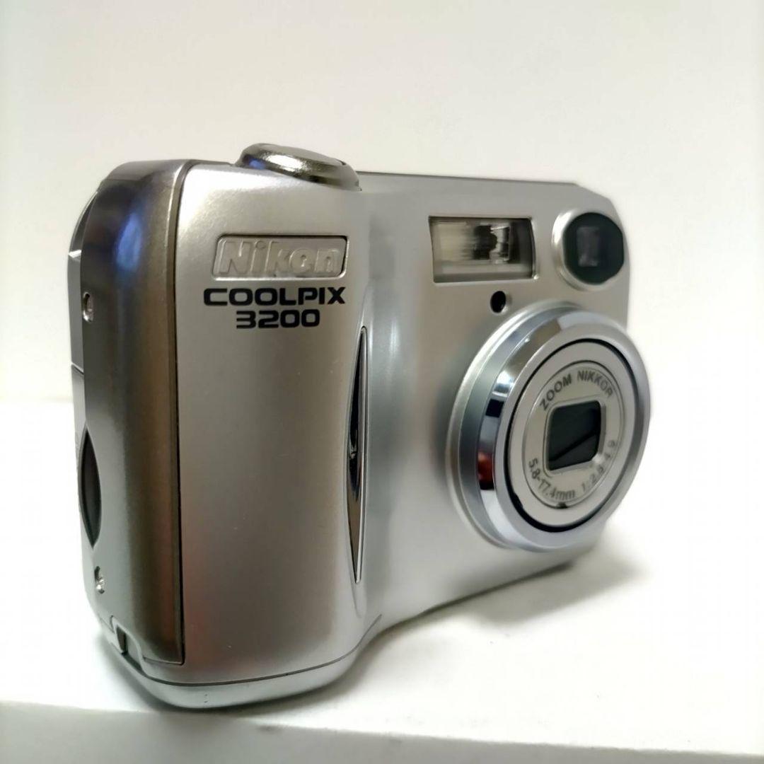 動作確認済み ニコン COOLPIX 3200 オールドコンデジ デジカメ