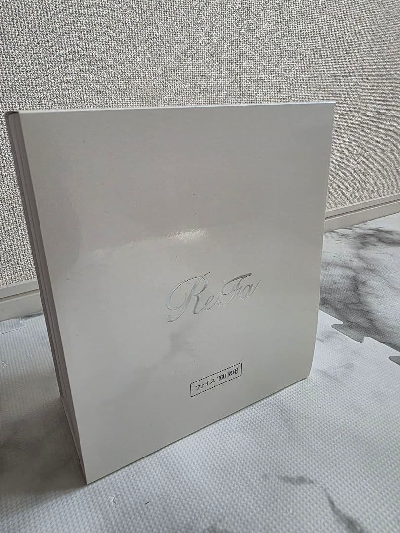 r*k様 refa リファ リファリズム　ブラックウッド 美顔器