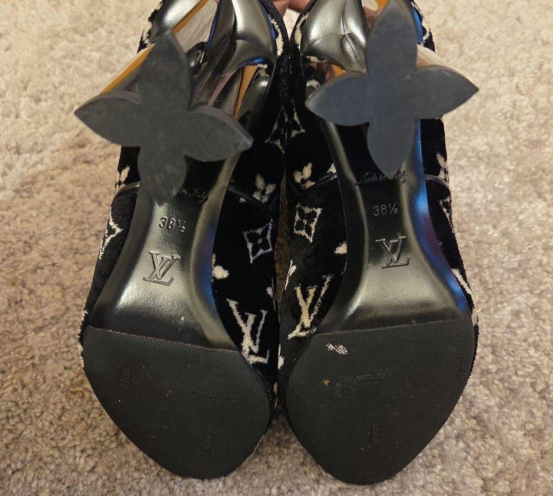 ルイ・ヴィトン　スエードショートブーツ