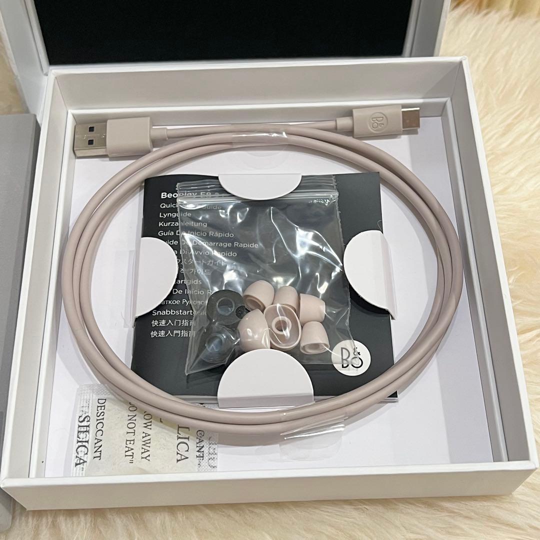 Bang & Olufsen E8 2.0 ワイヤレスイヤホン ピンク