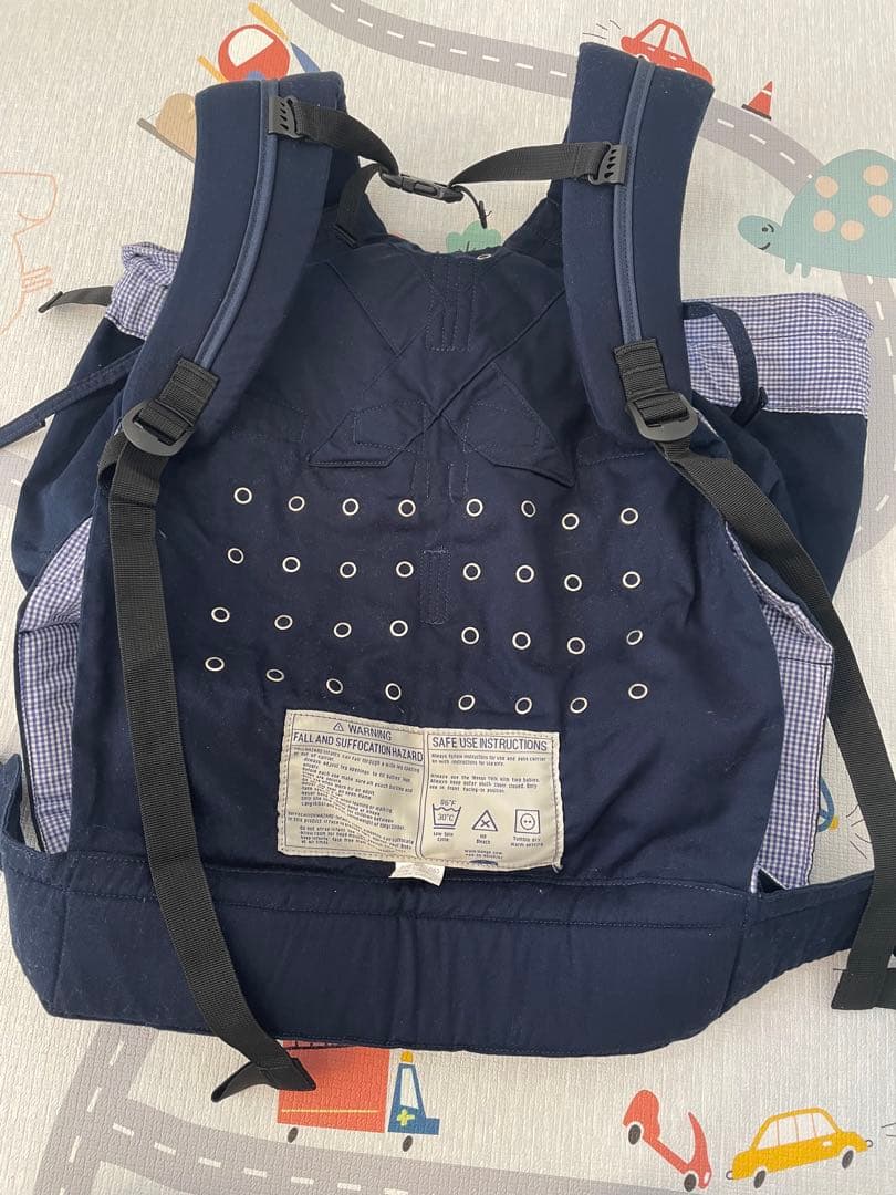 未使用替えスタイ付き　ウィーゴツインベビーキャリア　双子用　抱っこ紐　ネイビー