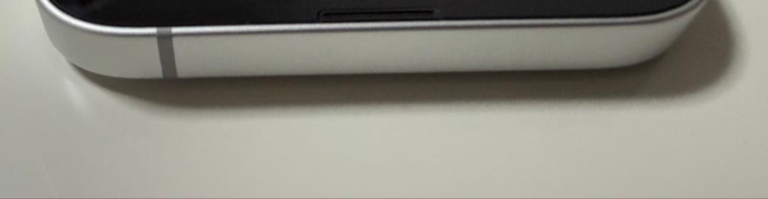 スマートフォン本体 Apple iPhone 16e 128GB