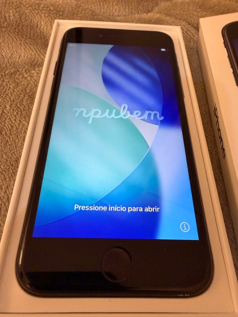 iPhone SE3 se 第三世代 128GB