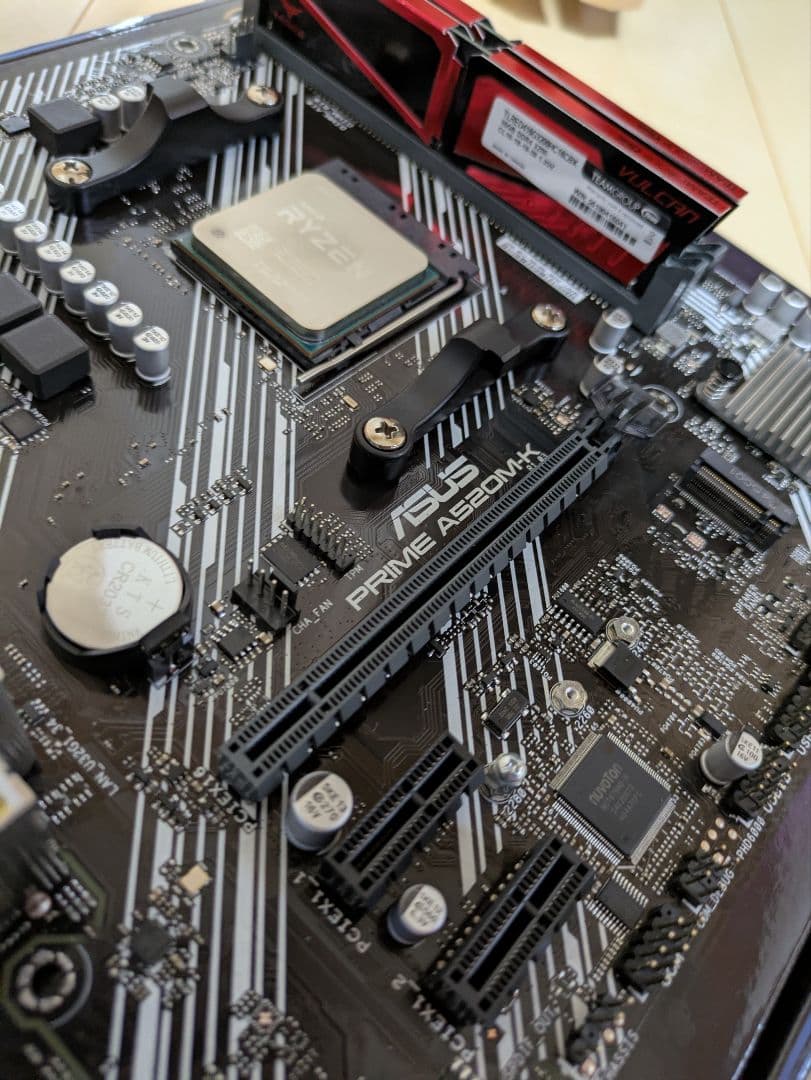 Ryzen7 5700x＆A520M-K ＆DDR4 32GB