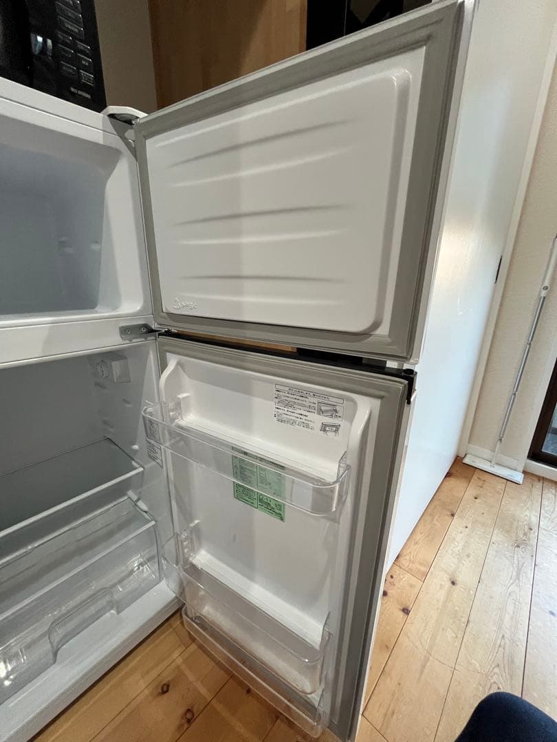 至急値下げHisense 2ドア冷蔵庫 ホワイト美品