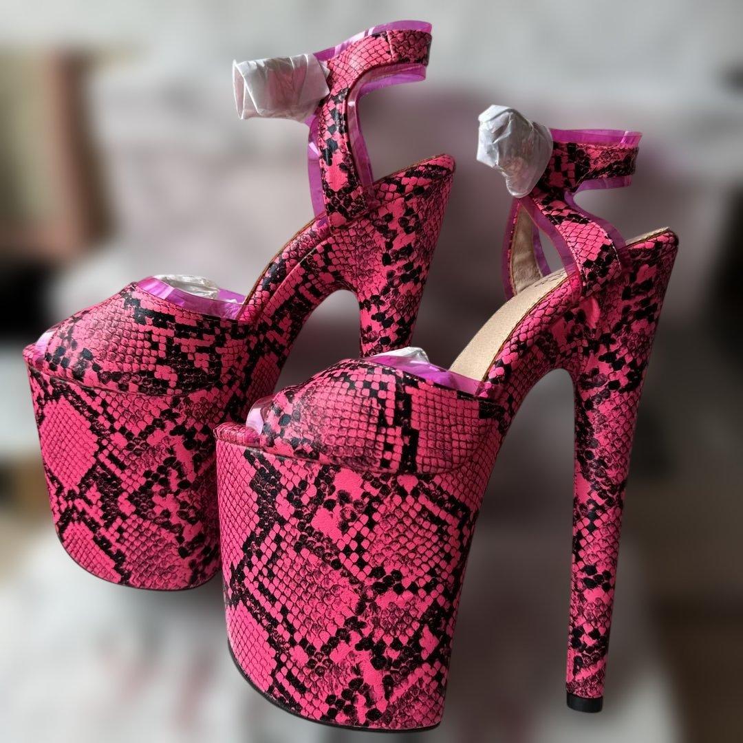 専用　ヘラヒール　ピンク ヘビ柄 、ベージュ、スノーレオパード