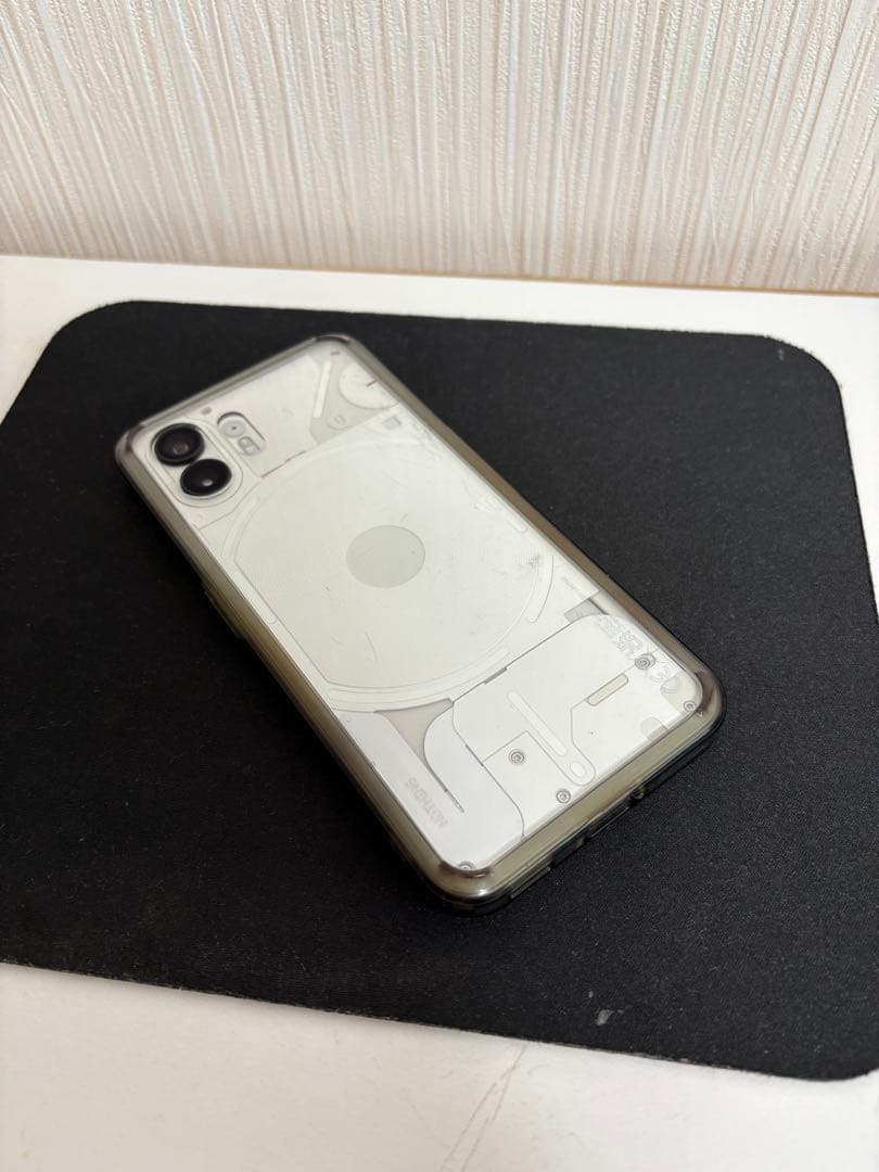 【美品】Nothing Phone (2) 256GB simフリー　ホワイト