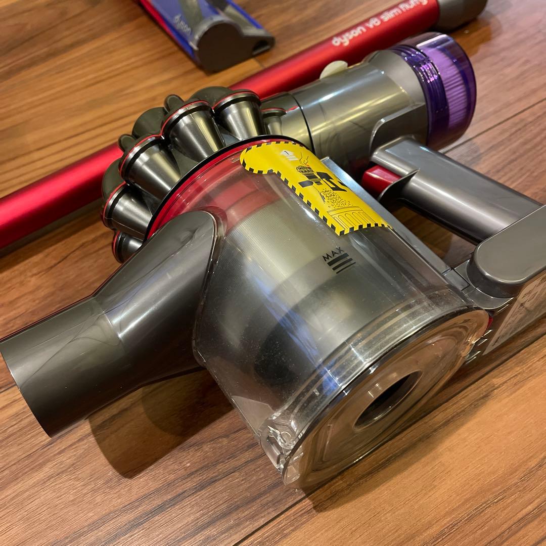 使用回数少 dyson ダイソン SV10K v8 slim fluffy