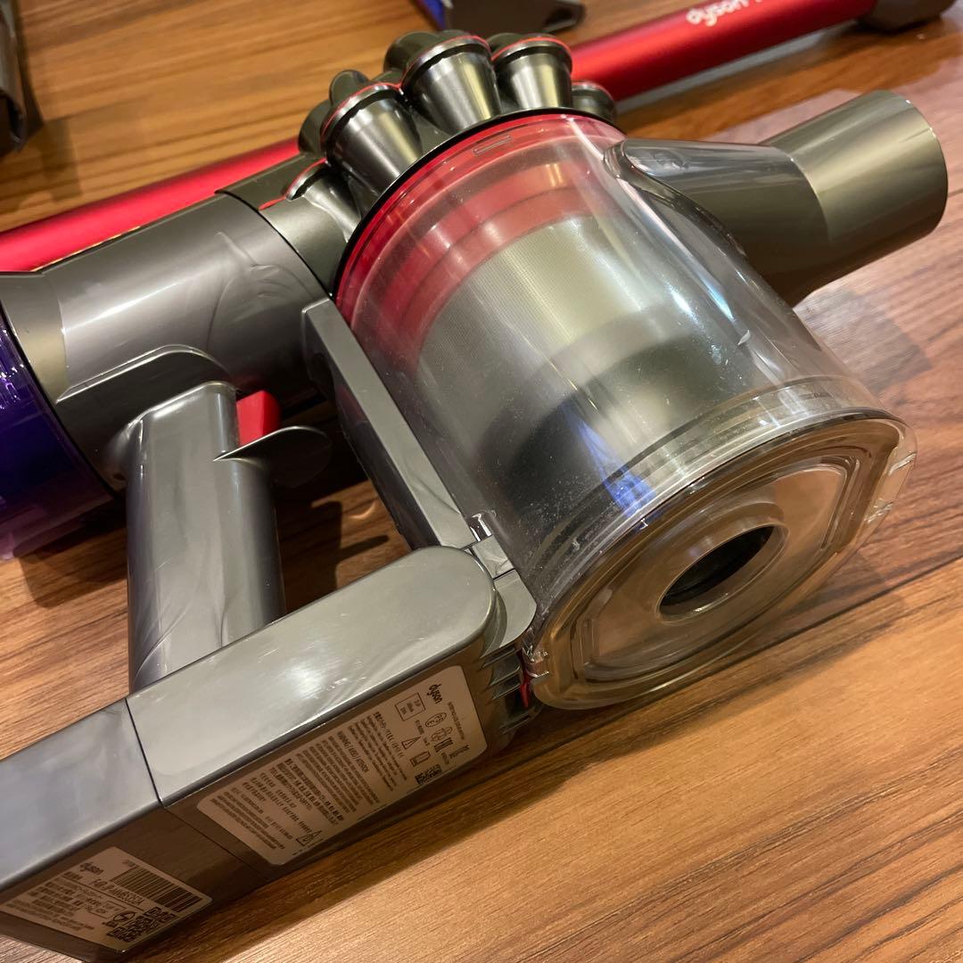 使用回数少 dyson ダイソン SV10K v8 slim fluffy