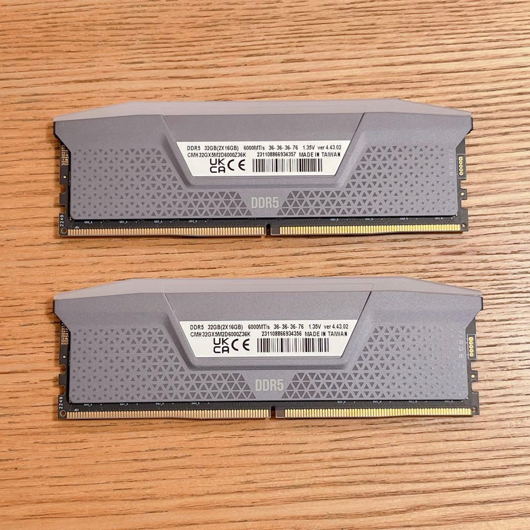 ともやん　2枚 Corsair Vengeance DDR5 32GB