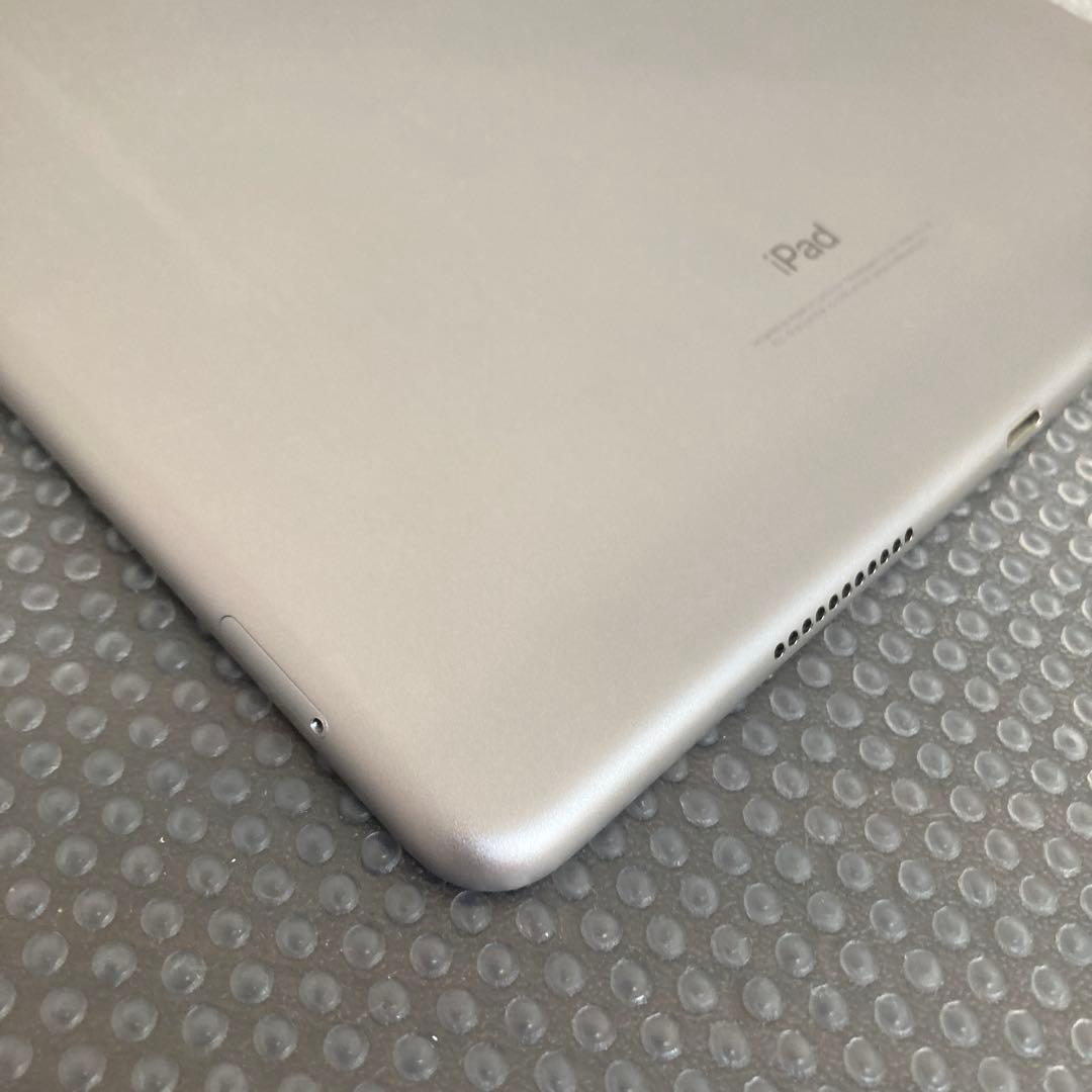 164 電池最良好☆iPad Pro 256GB 10.5インチ SIMフリー☆