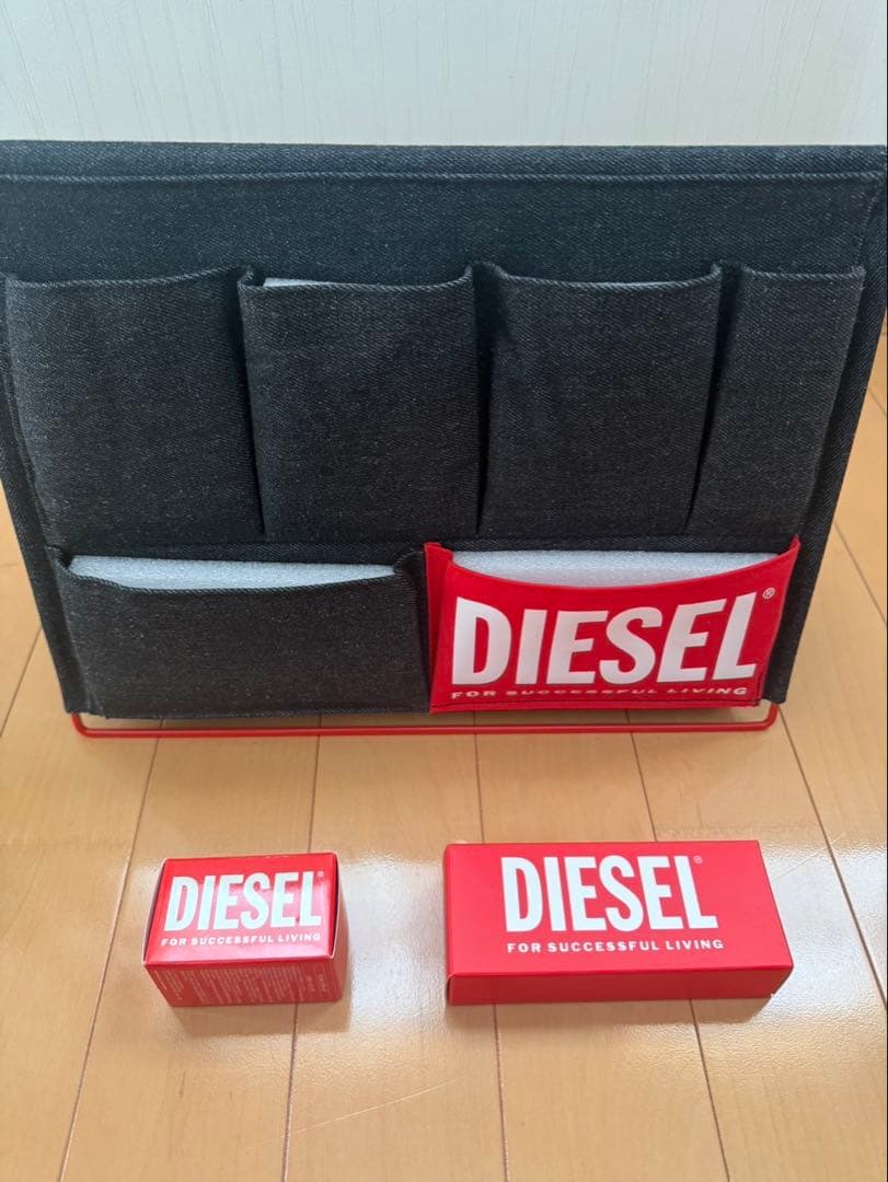 【新品】DIESEL 収納ラック　マスキングテープ　キーホルダー　3点セット