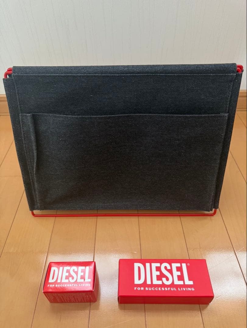 【新品】DIESEL 収納ラック　マスキングテープ　キーホルダー　3点セット