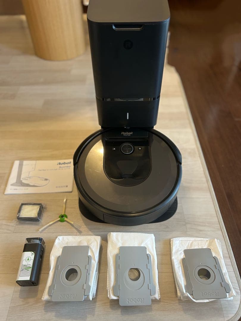 ルンバ iRobot rumba i7+ 掃除機 ゴミステーション付き