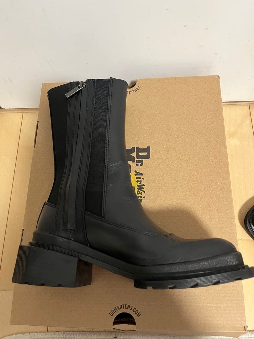 ❗️最終価格❗️Dr. Martens スクエアトゥ23.5cm