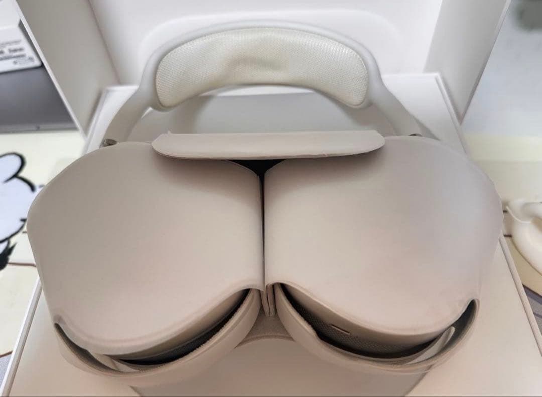 AirPods Pro Max（第1世代・シルバー）