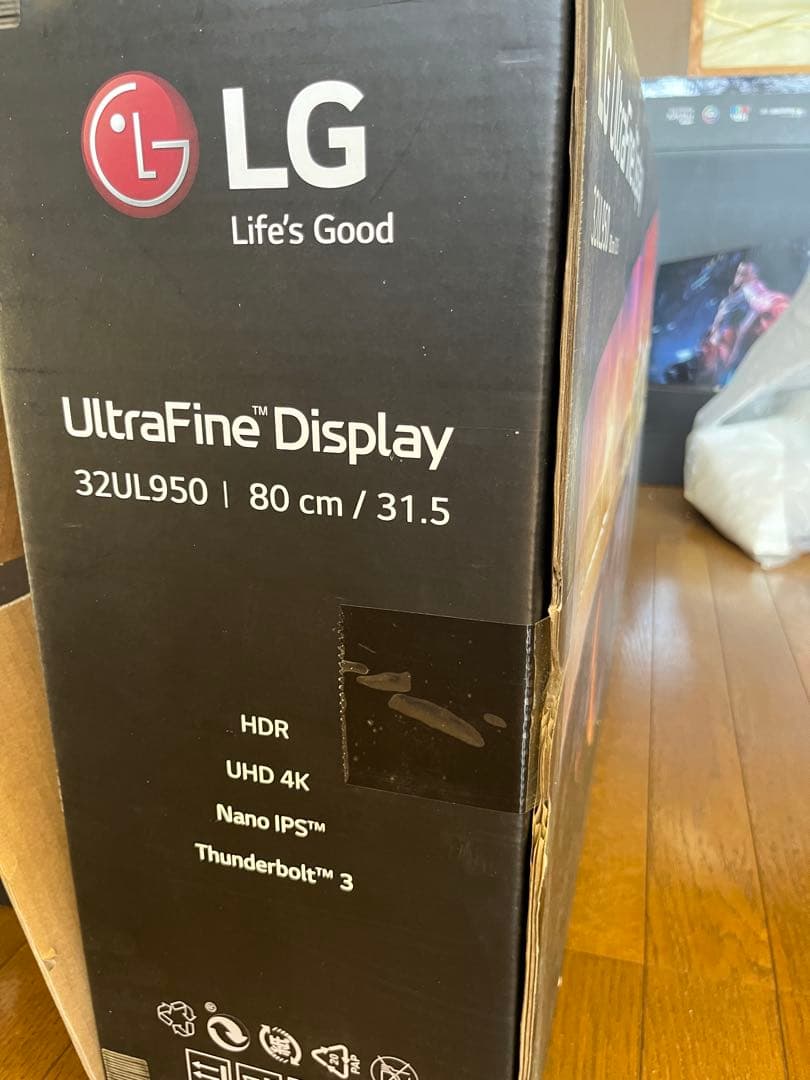 LG 4Kモニター UltraFine Display 32UL950-W