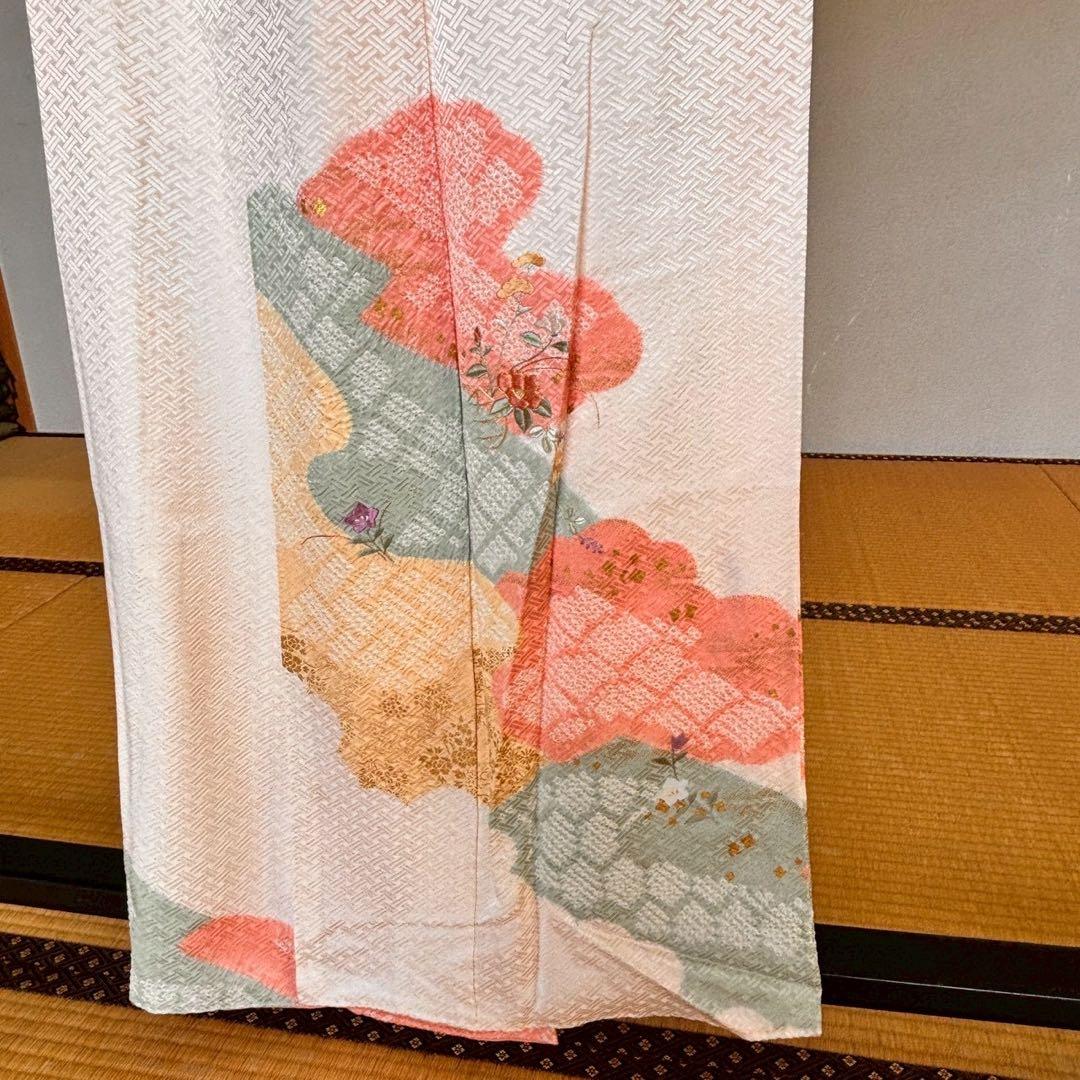 C- 1122▲正絹　付け下げ訪問着　襦袢付き　絞りと刺繍