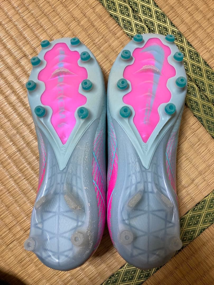 Kartoon ナイキマーキュリアルヴェイパー16 AG 27cm