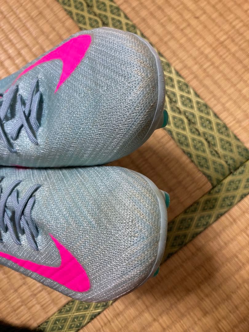 Kartoon ナイキマーキュリアルヴェイパー16 AG 27cm