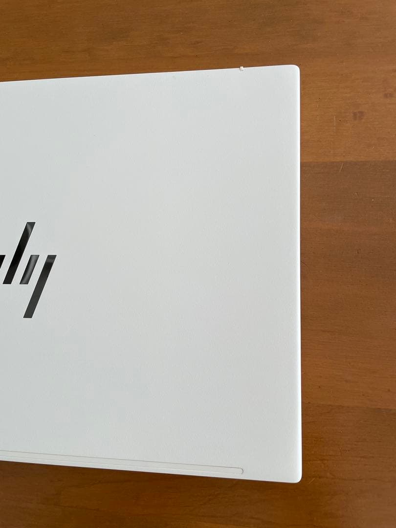 【値下げです❗️】HP Pavilion Aero 13 ホワイト