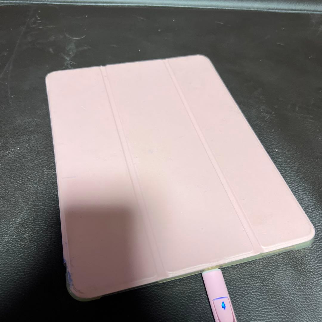 【美品】Apple iPad 第6世代 Wi-Fi 128GB カバー付き