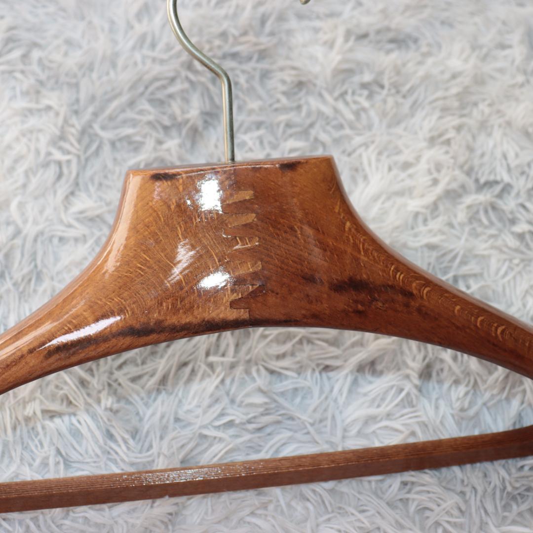 高級ハンガー　ブルックスブラザーズ イタリア製　BROOKS BROTHERS