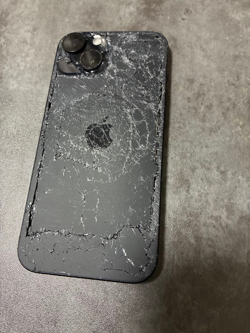 ガ*ト様 Apple iPhone 15 ブラック 本体 ジャンク　箱付き