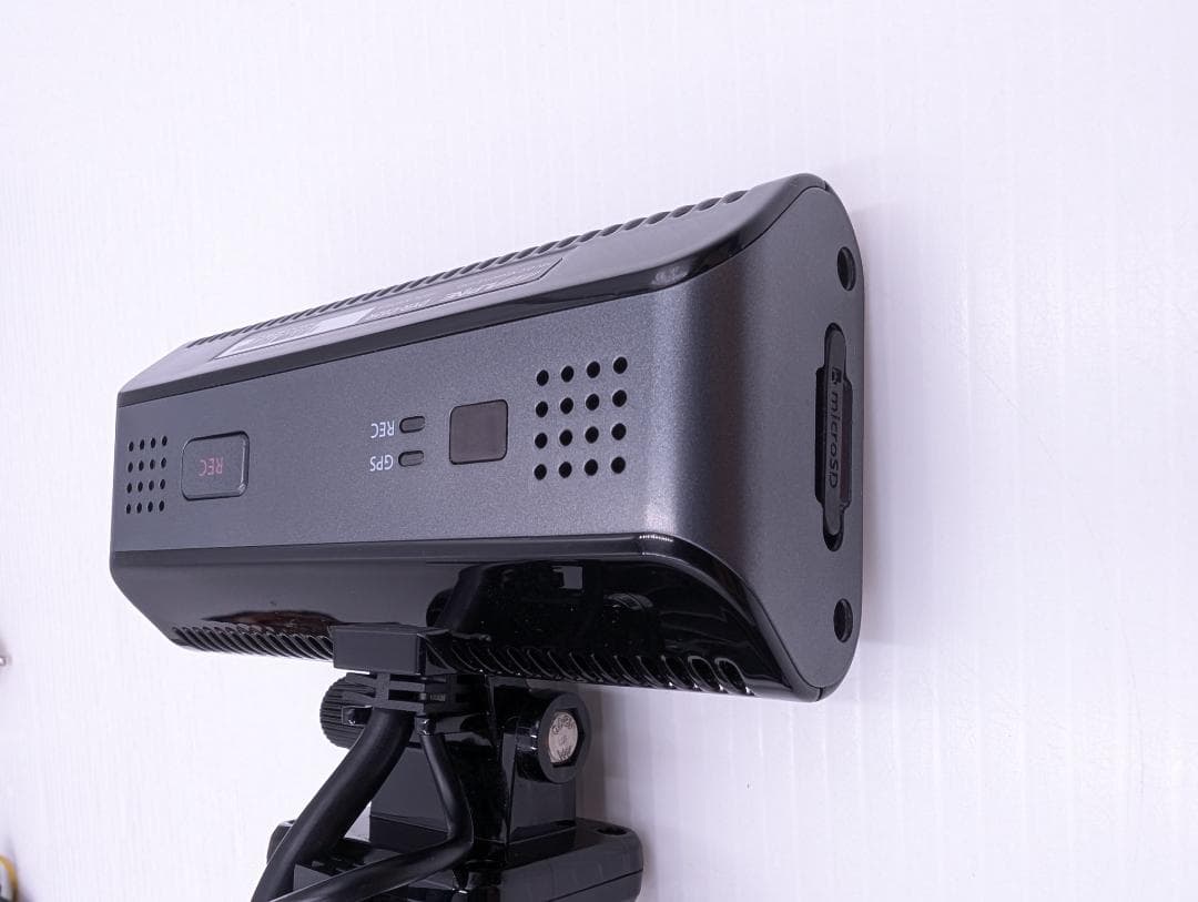 美品　ALPINE ナビ連動ドライブレコーダー　DVR-C02R 前後カメラ