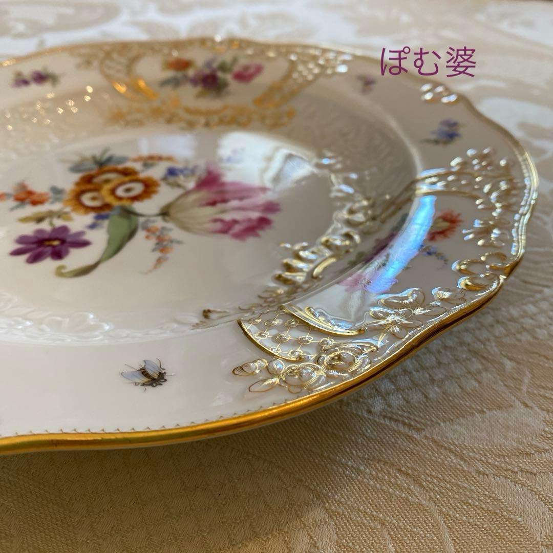 【古マイセン】金彩 花絵皿「ノイマルセイユ／フラワーブーケと昆虫」2枚