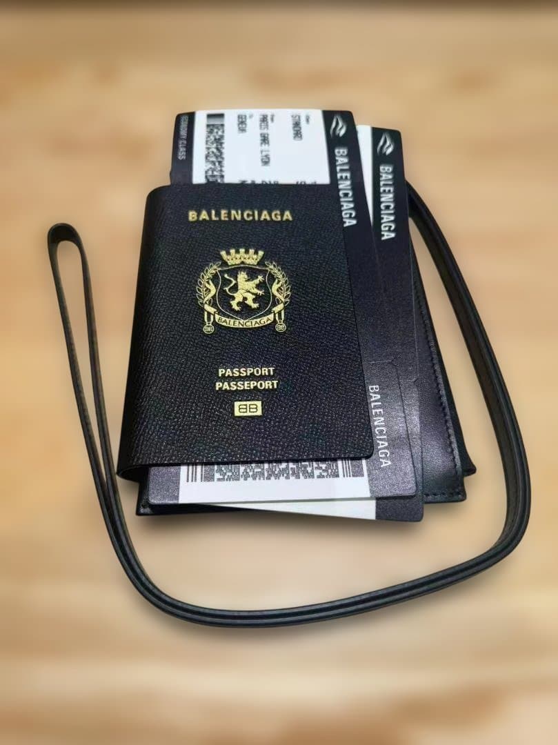バレンシアガ パスポートケース 24FW チケット収納 正規品 箱 防塵袋付き