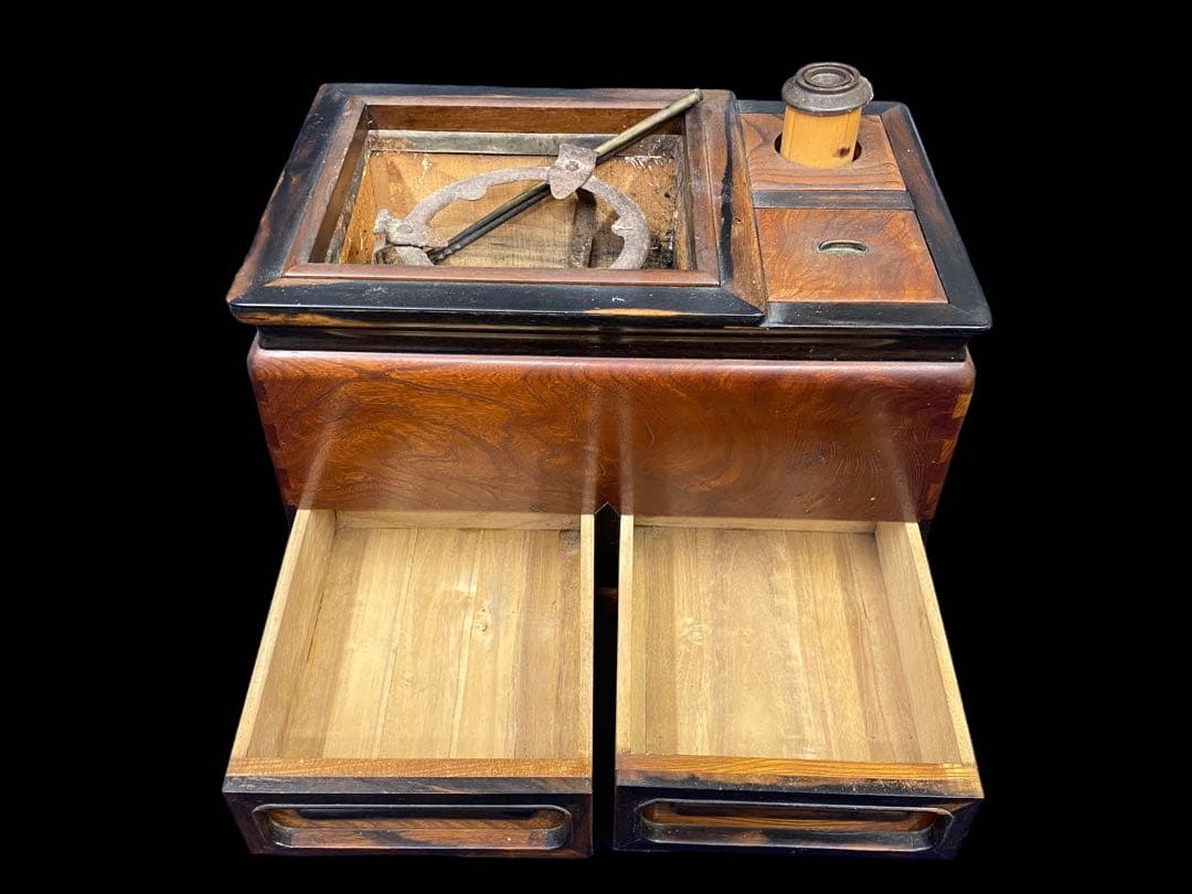 長火鉢　火鉢　引き出し付　アンティーク　コレクション