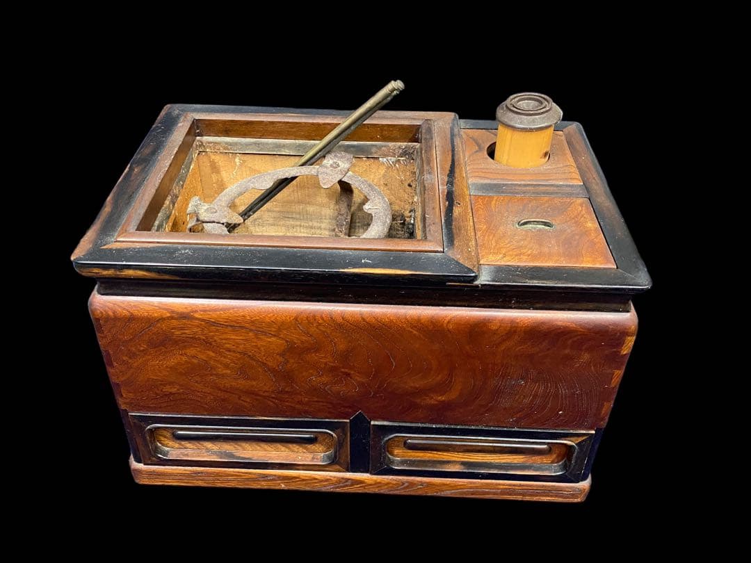 長火鉢　火鉢　引き出し付　アンティーク　コレクション