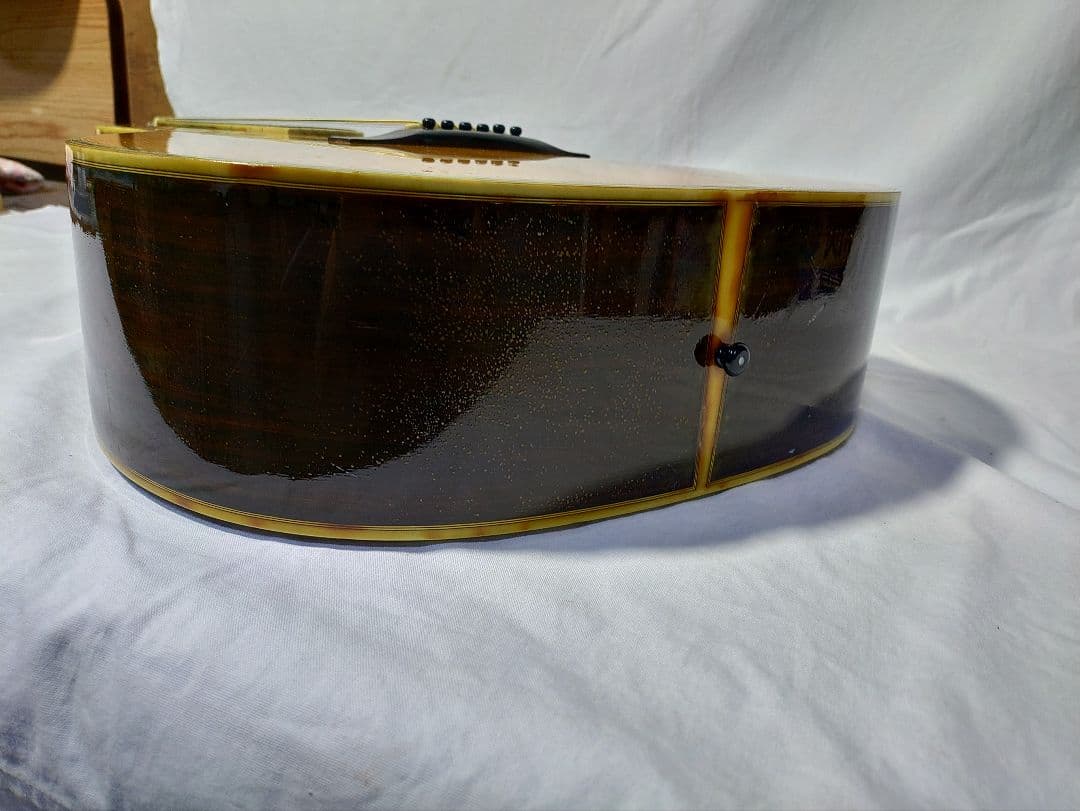 Morris 　TF　 W-80　 製造年不明 　　シリアルNo.1006