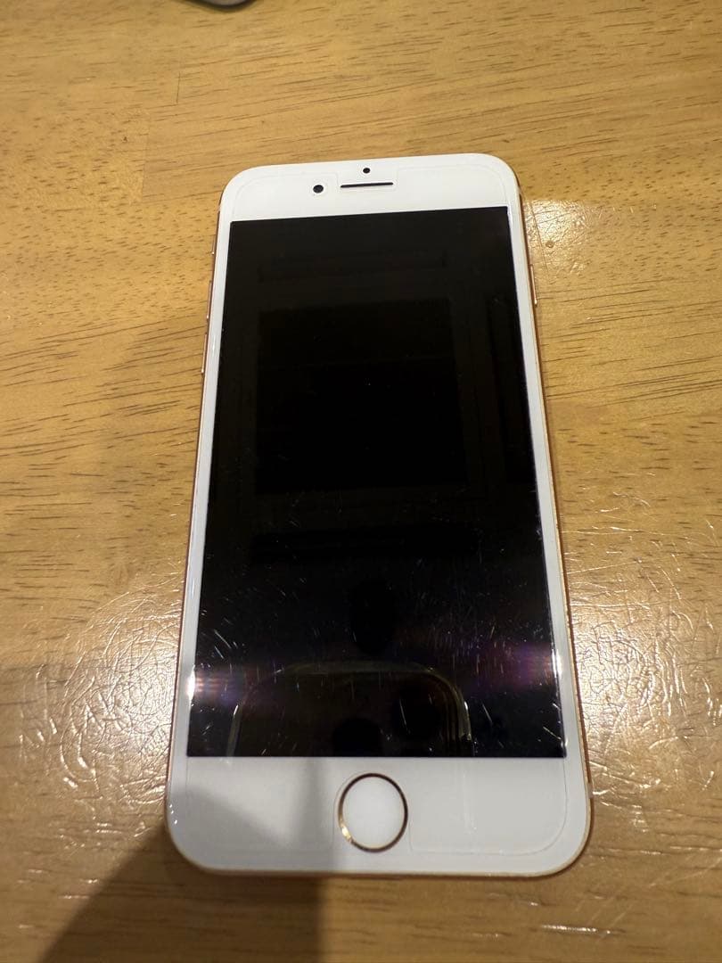 美品Apple iPhone 8 64GB