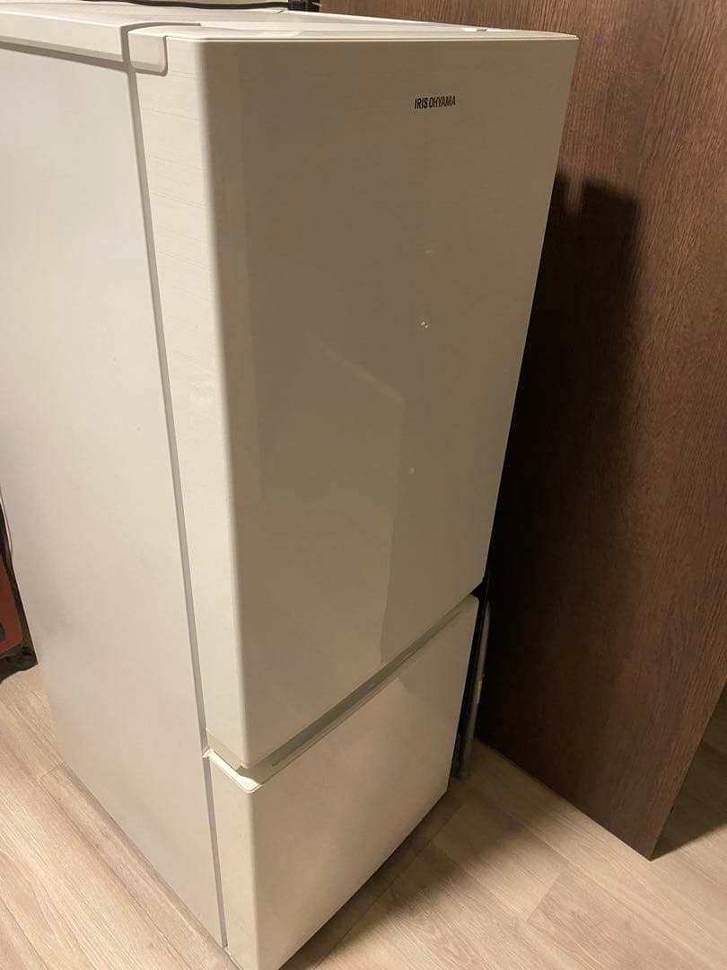【美品】アイリスオーヤマ 冷凍冷蔵庫 156L AF156-WE