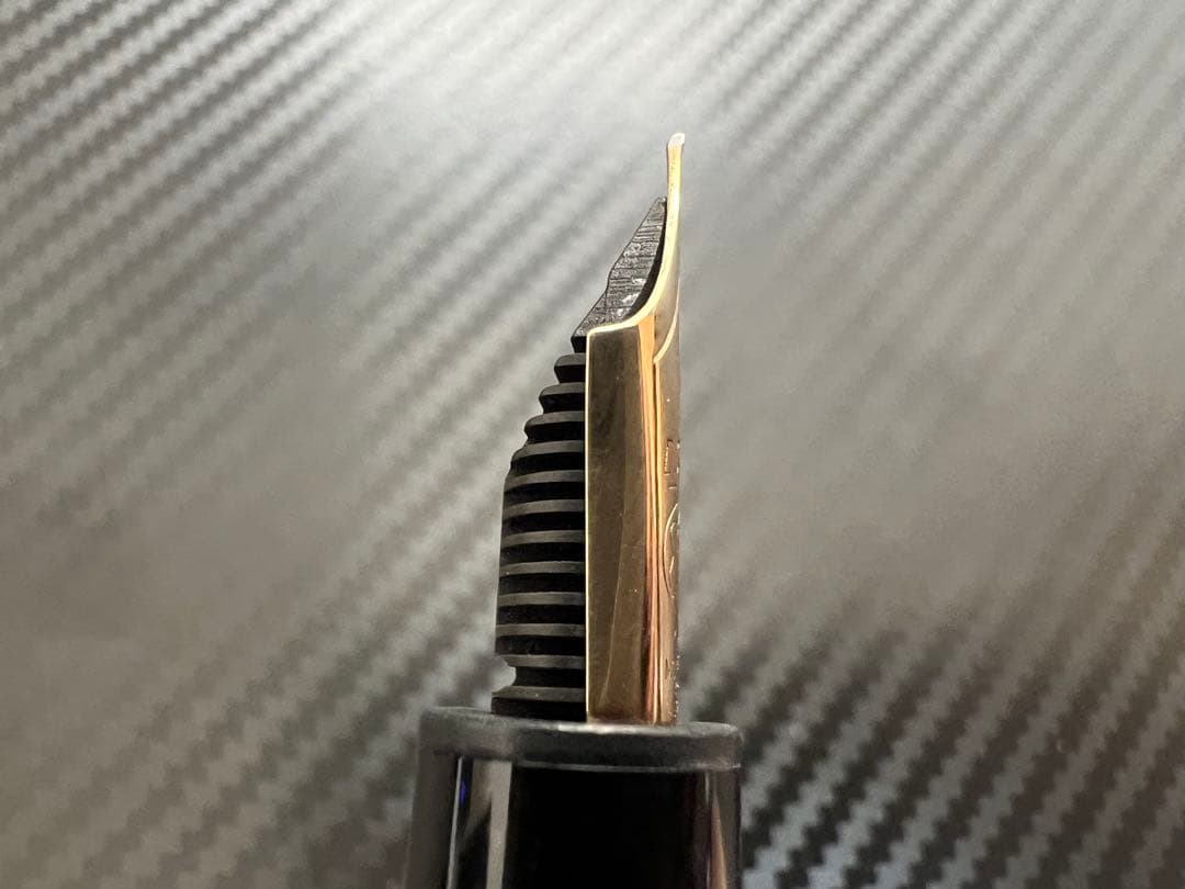 モンブラン マイスターシュテュック 146 万年筆 14K 全金 EF 極細字