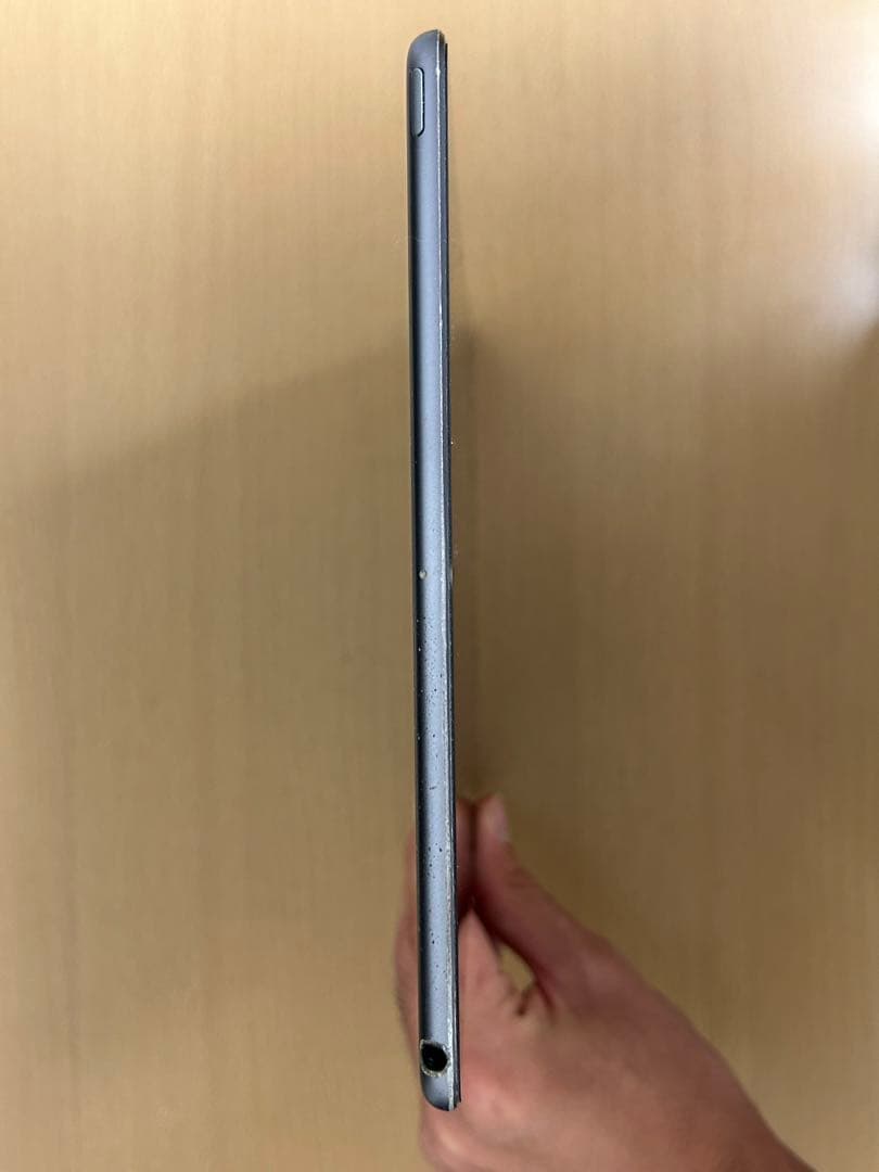 iPad Air 第3世代　64GB 本体＋ケース