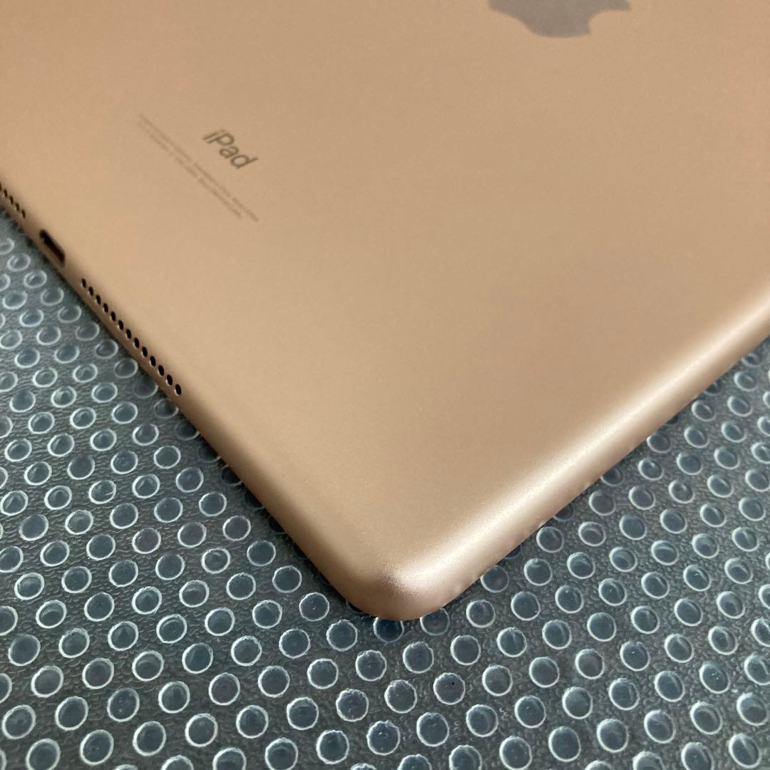 3770 電池最良好☆比較的美品☆iPad6 第6世代 32GB SIMフリー☆